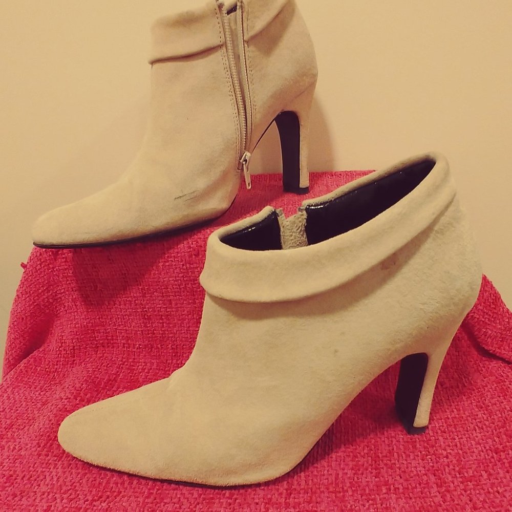 Suede cuffed ankle booties